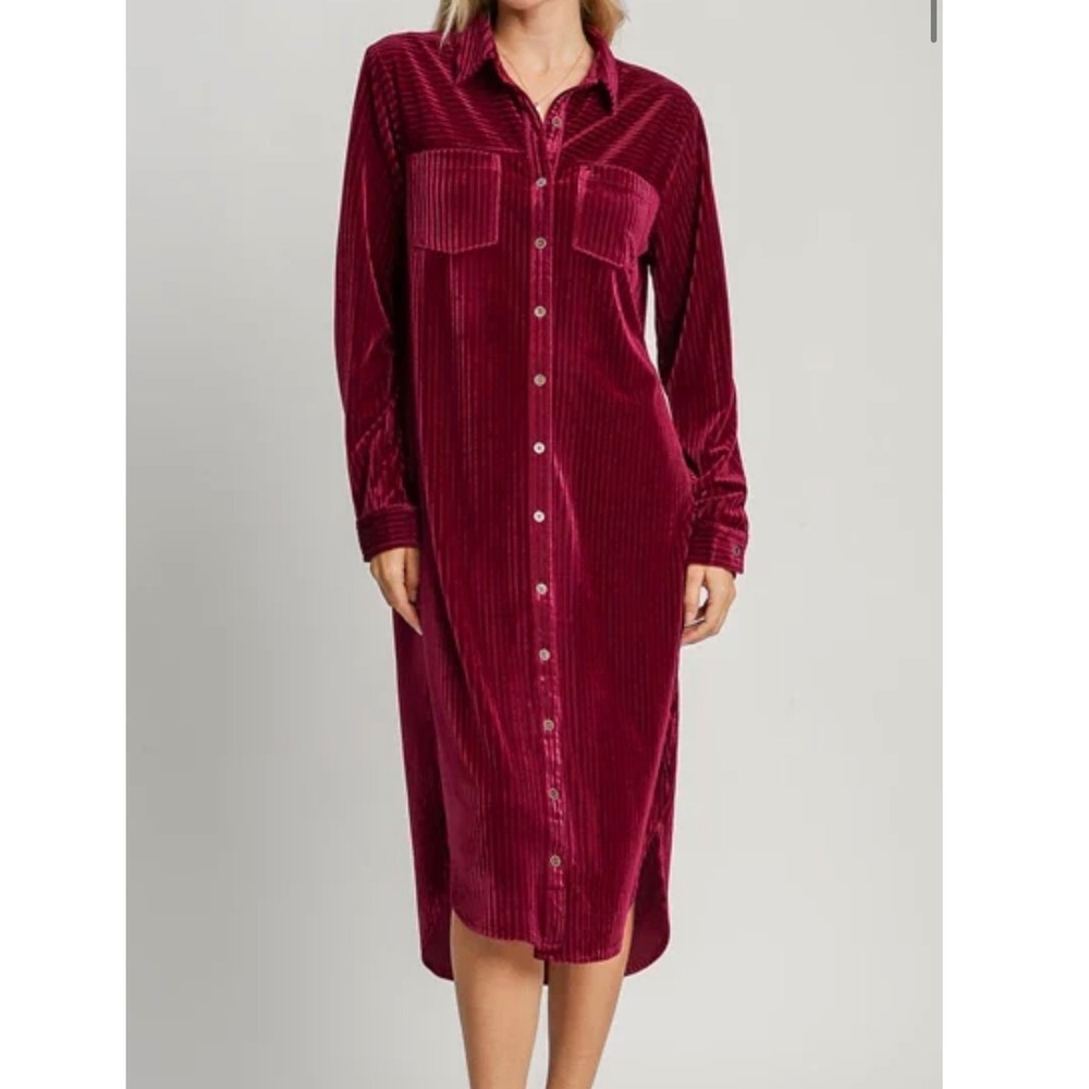 Umgee Burgundy Ribbed Velvet Button Down Shirt Dress Long Sleeve Midi Small NEW